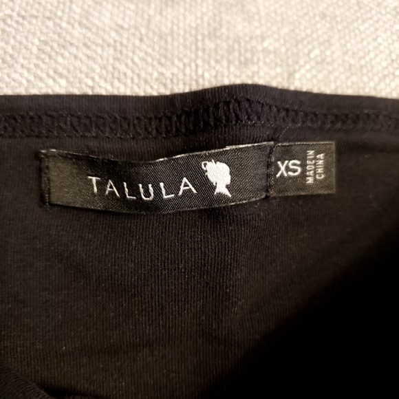 Aritzia Black Skirt - Picture 2 of 4